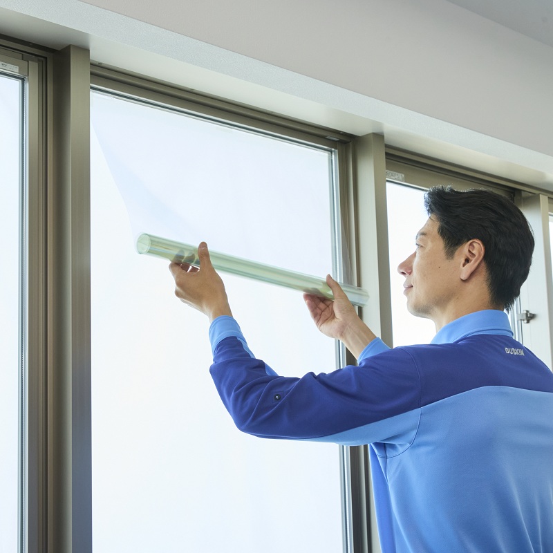ガラス面フィルム施工サービス
